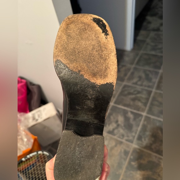 Authentic Leather Gucci Loafers - Picture 4 of 4